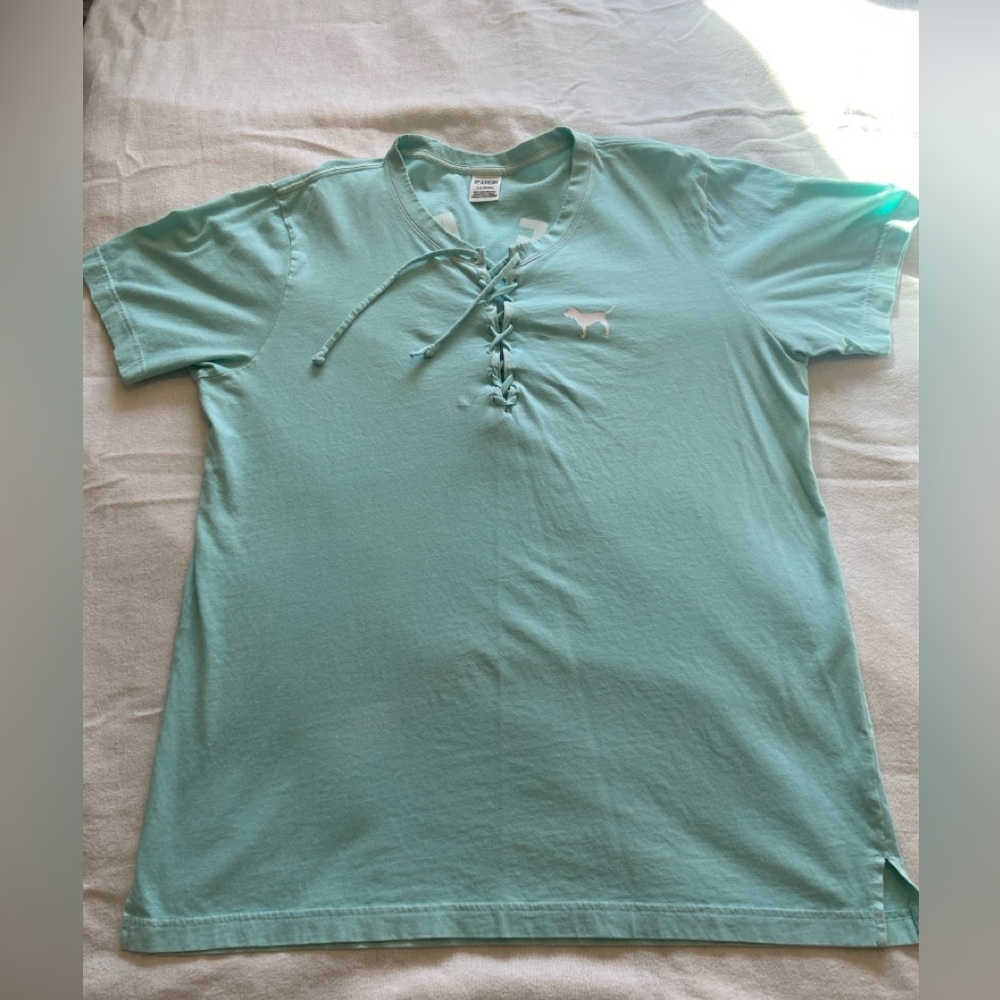 Pink Tee  Shirt Teal, size large